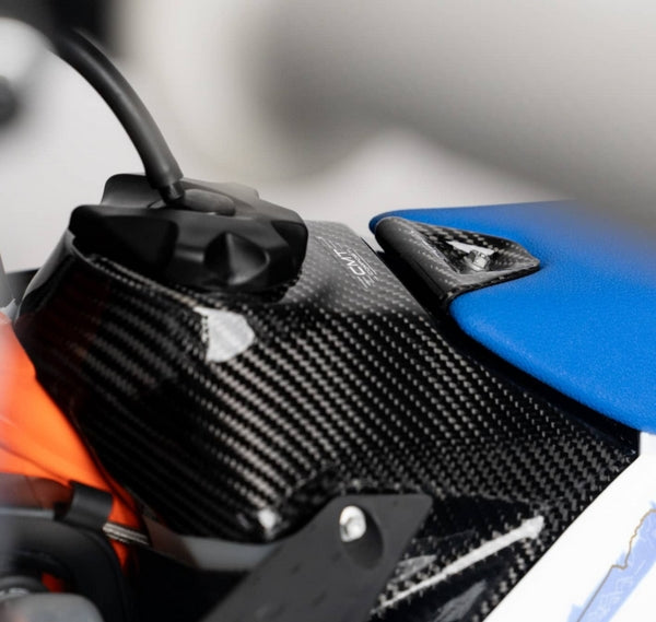 Cubre Depósito CMT Superior Carbono para KTM EXC-F - 003085